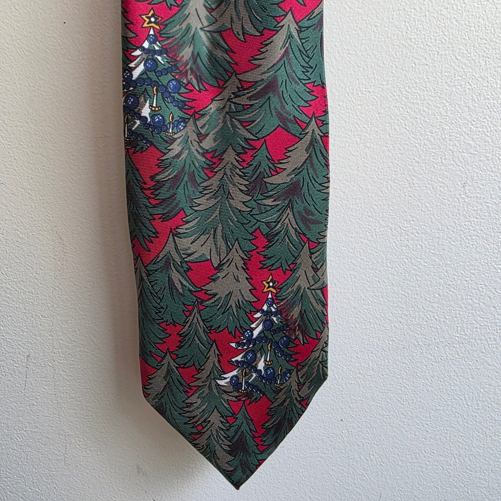 Wembley Vintage Christmas Tree Silk Tie Mens Red Green Holiday Winter USA Made